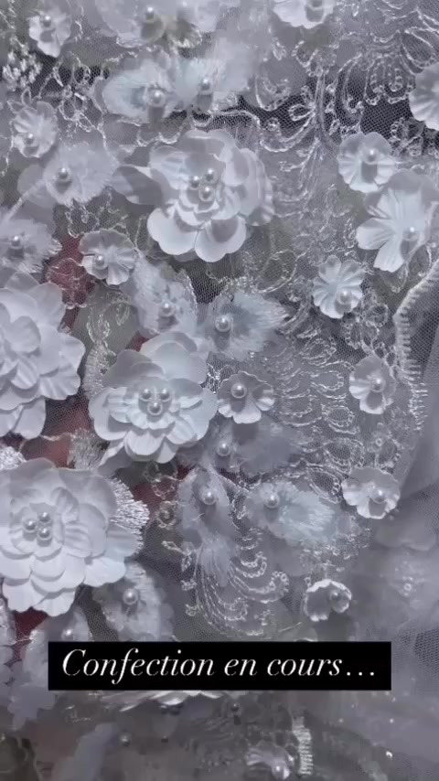 @MANICACOUTURE