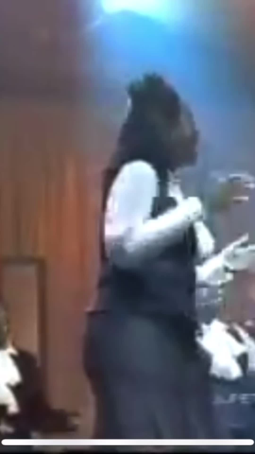 @everyminuteofpraise