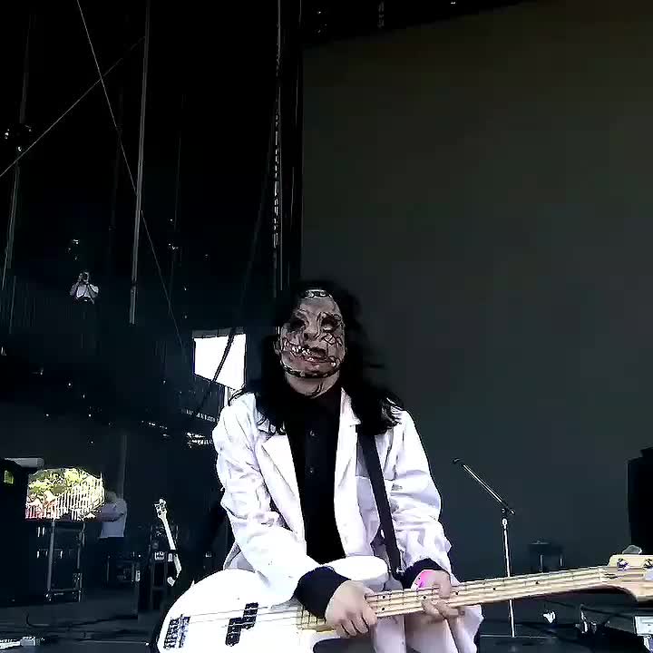 @andrelyrics