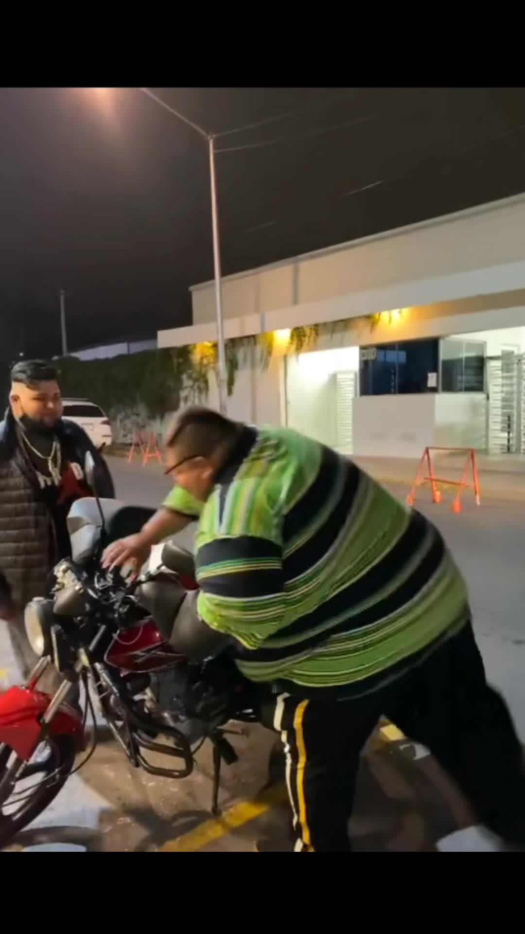 @Wazaa4mil