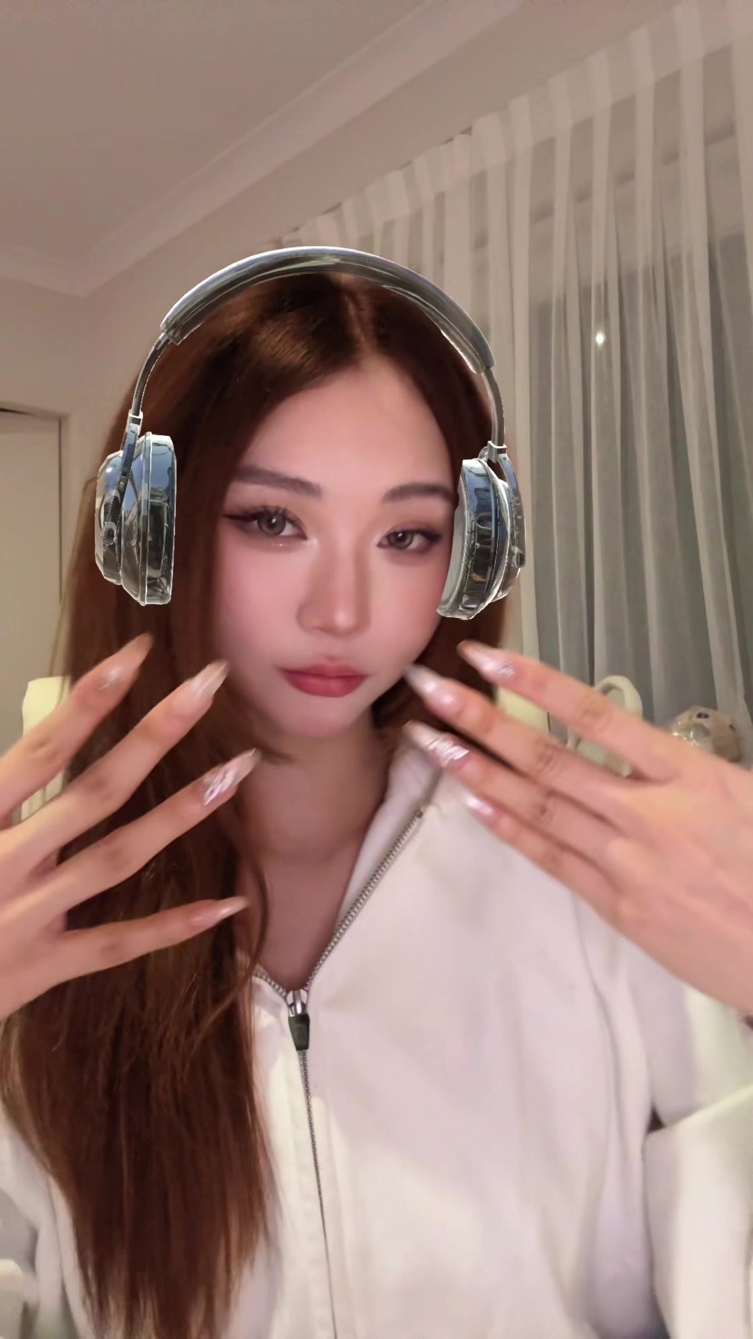 @kkarenzeng