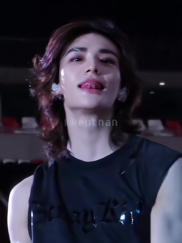 @𝐭