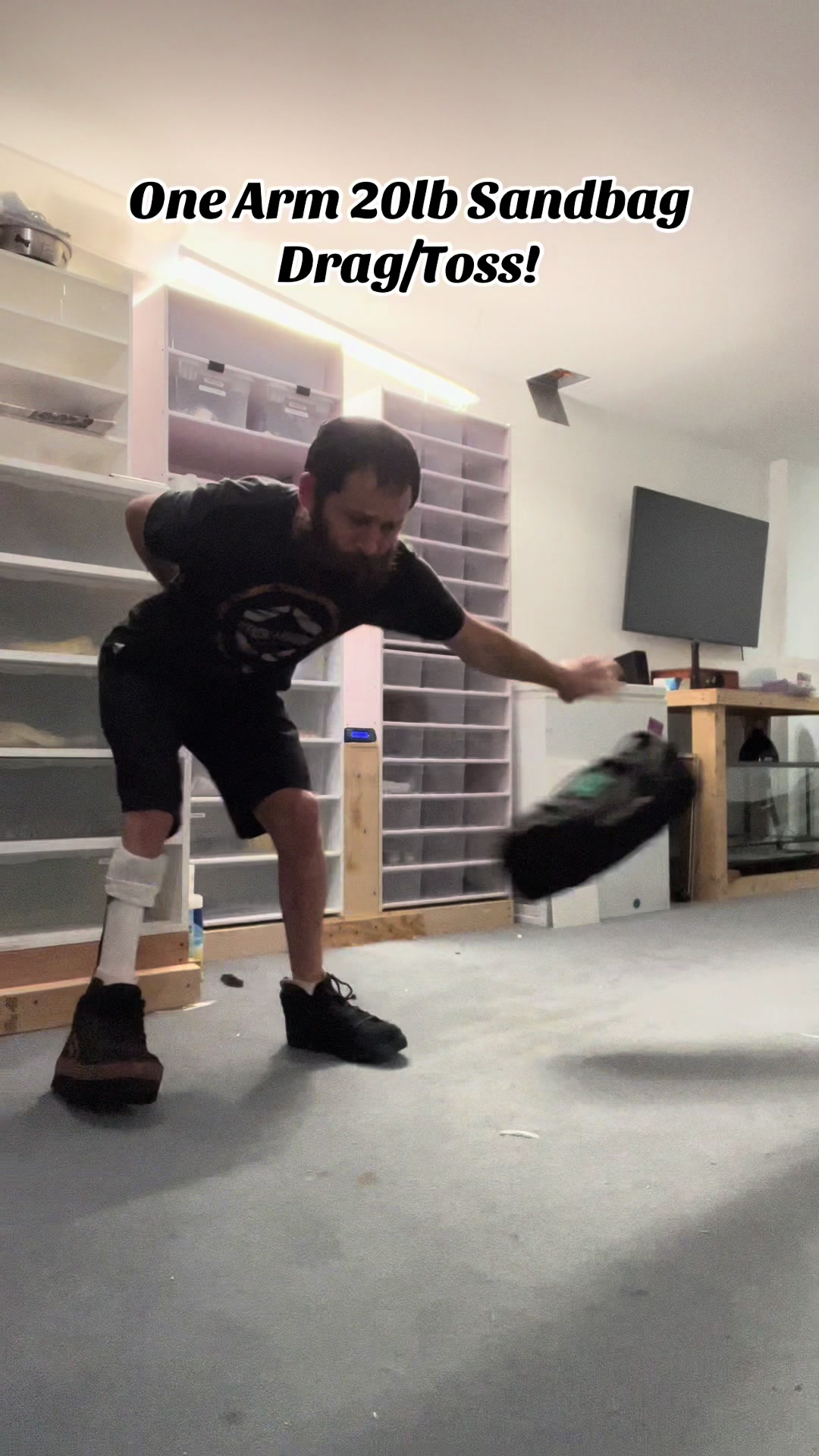 @one_arm_everything