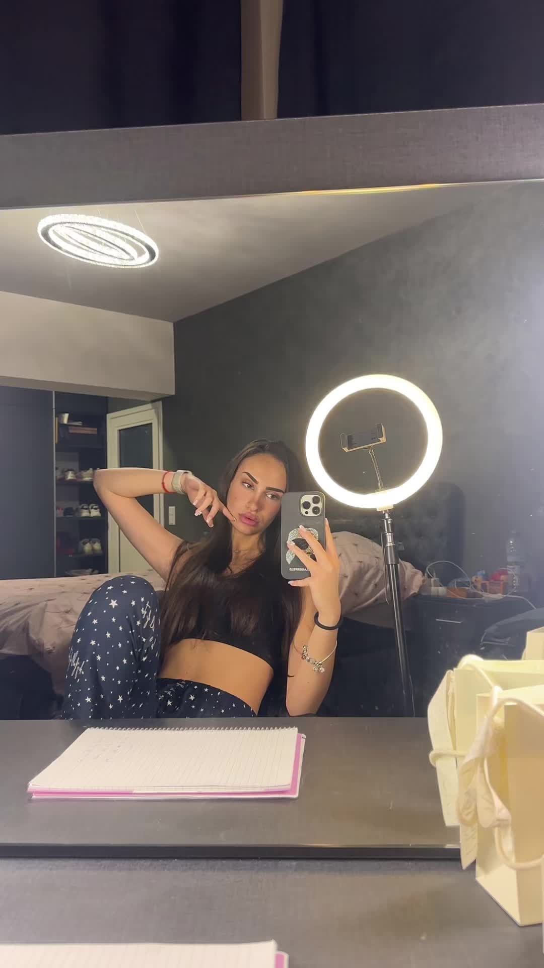 @Simona Noneva