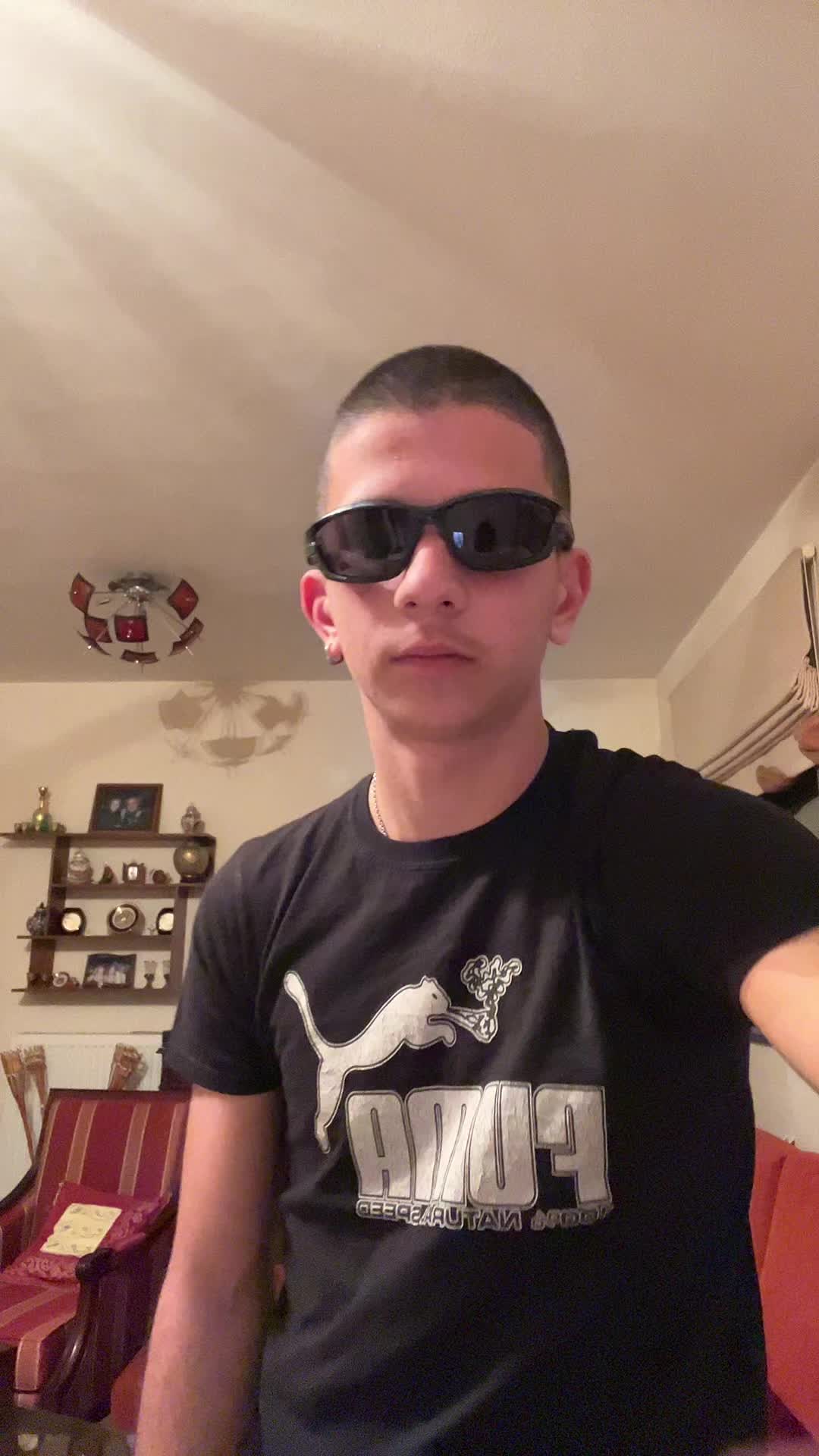 @vrachnos