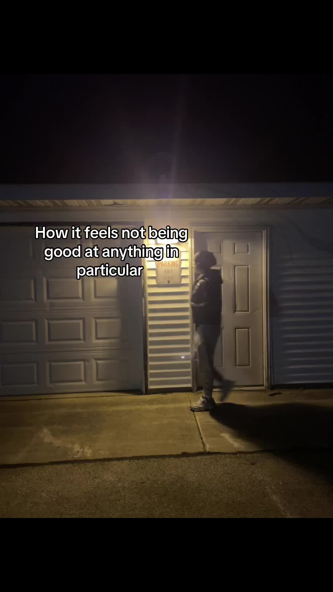 @￶