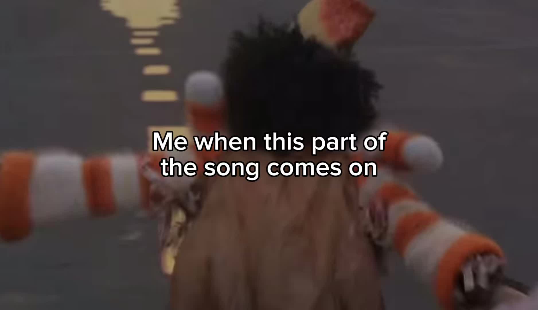 @H0neylix ✰