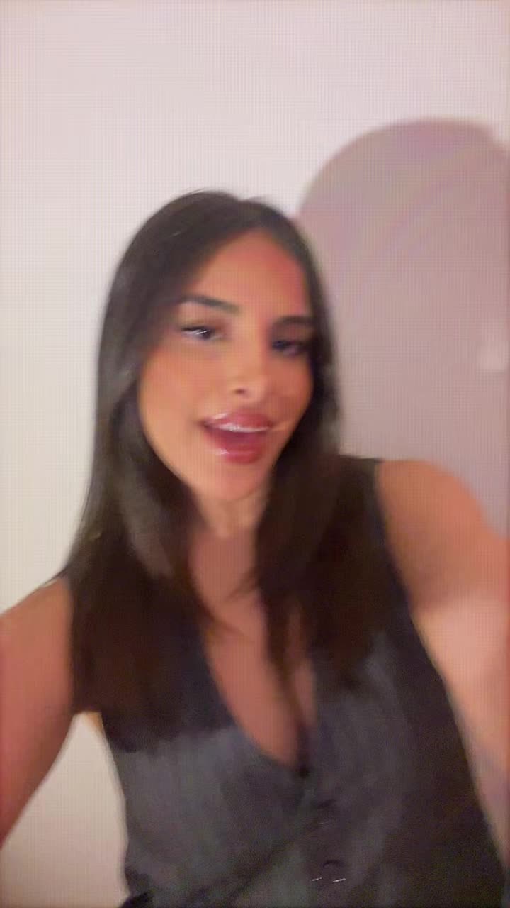@𝒮𝑜𝓅𝒽𝒾𝒶