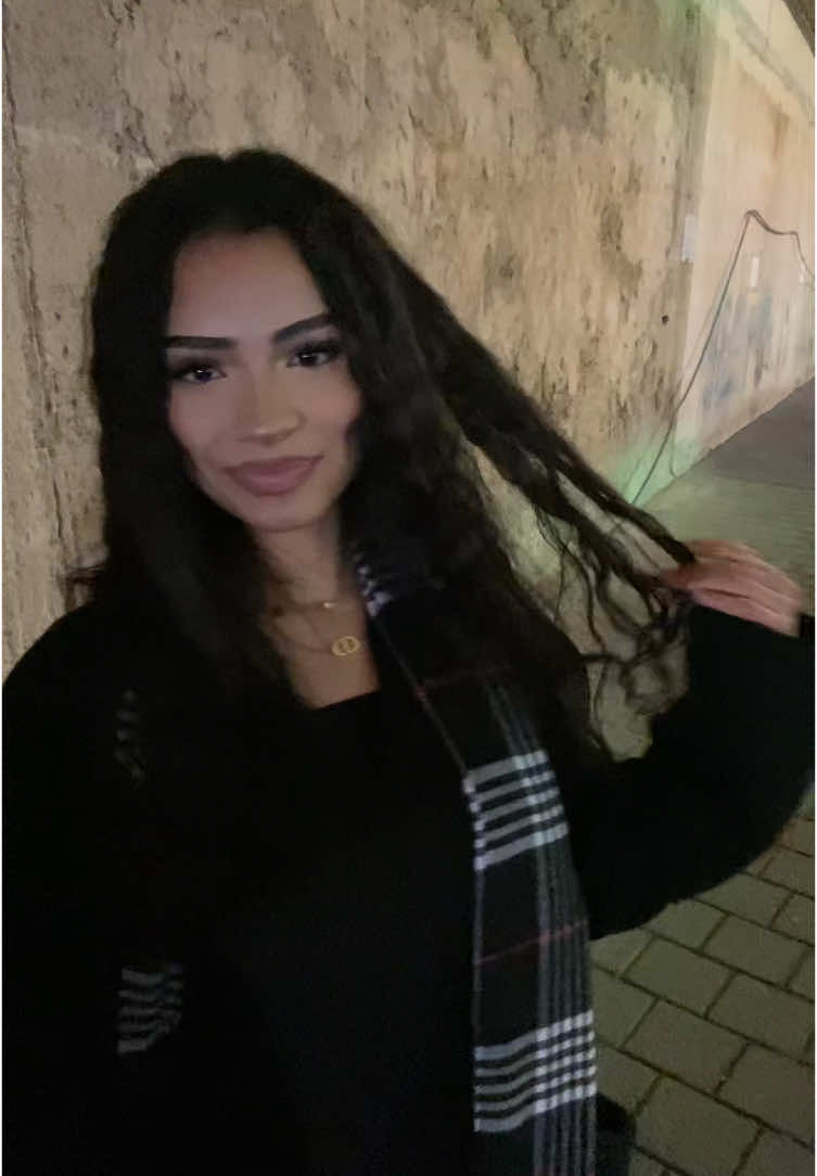 @𝑀🇮🇶