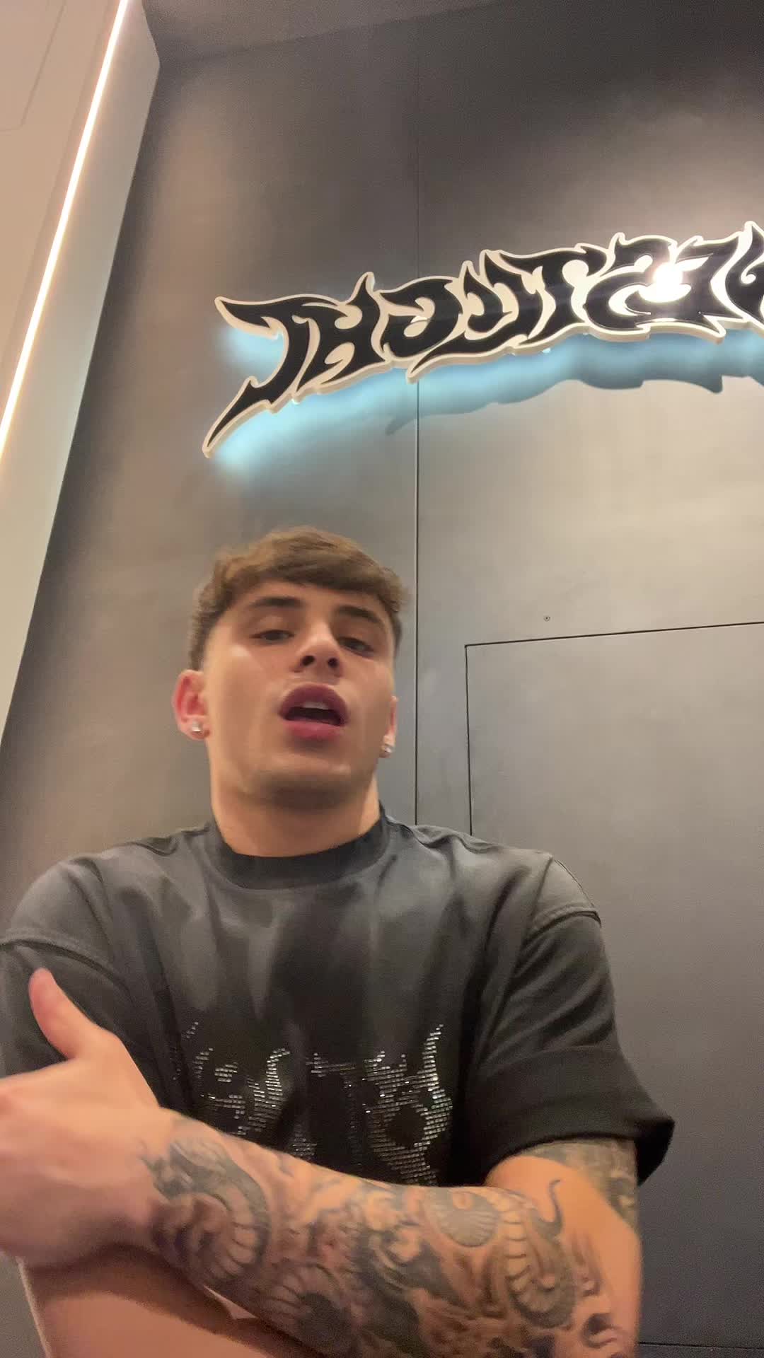 @Alessandro