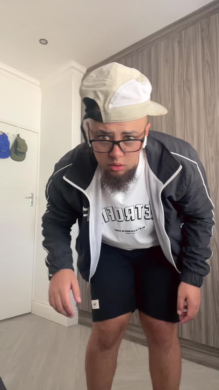 @zubi_the_mc