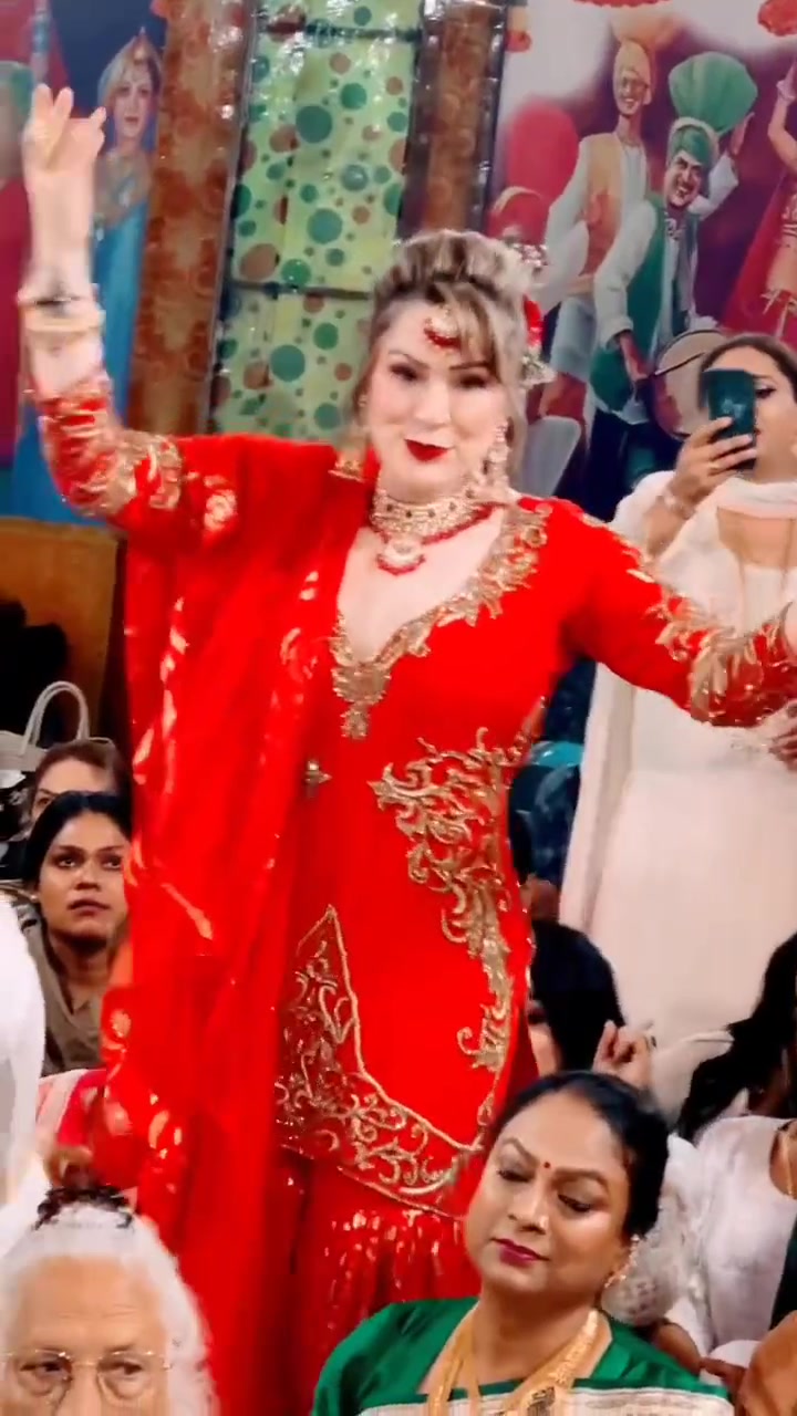 @ishuuu😌