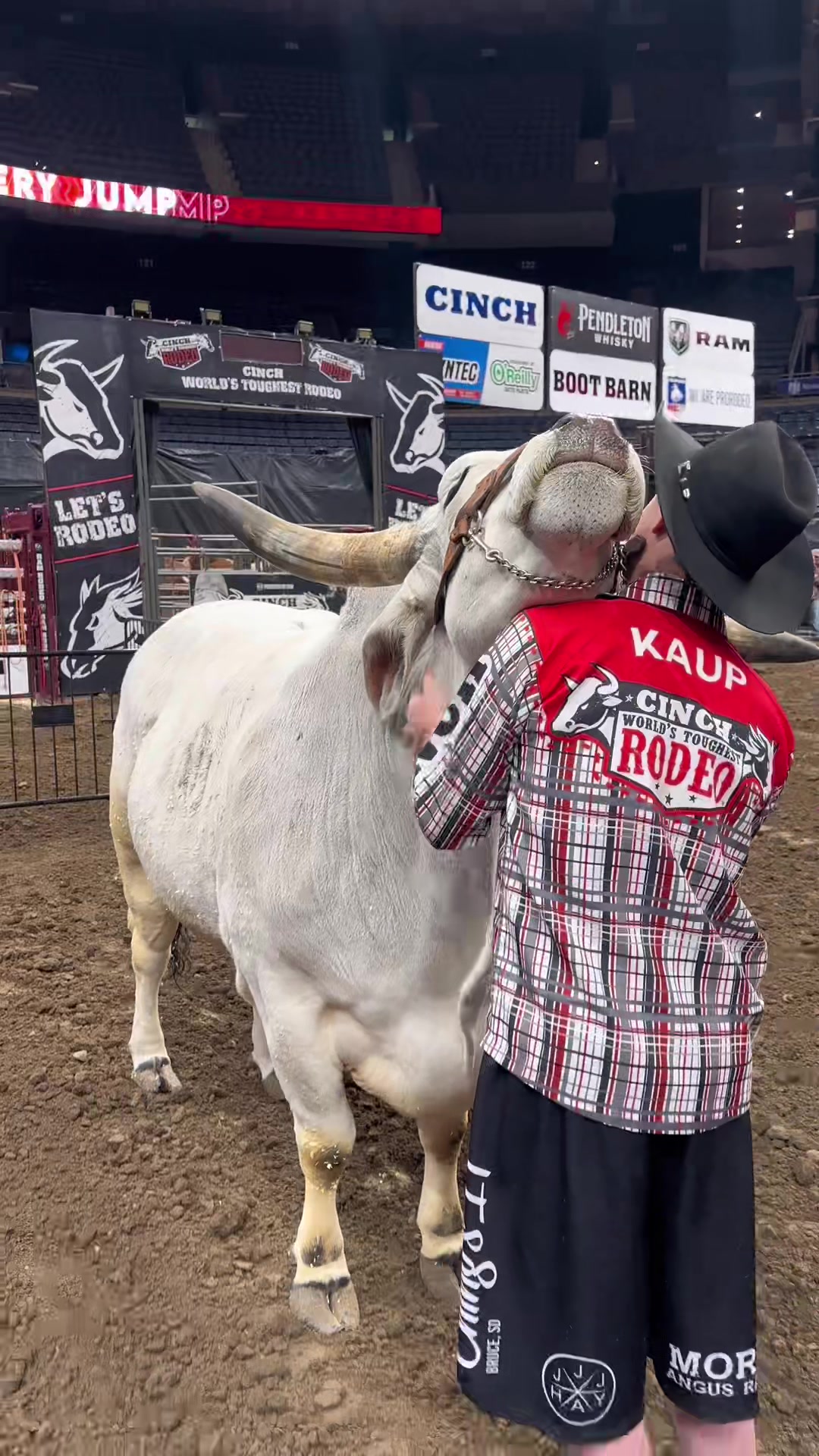 @CinchWorldsToughestRodeo