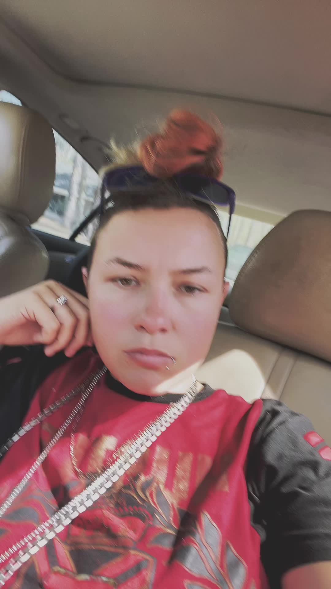 @Bella K