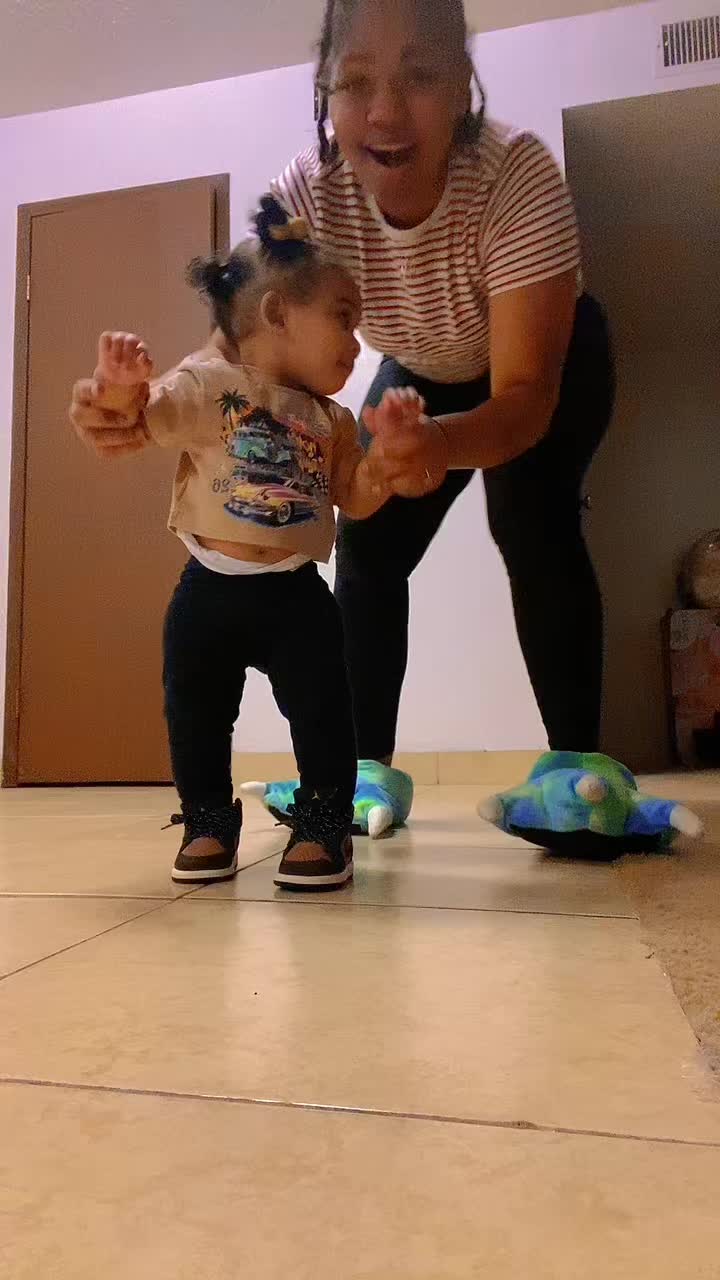 @cayy | mommyX2