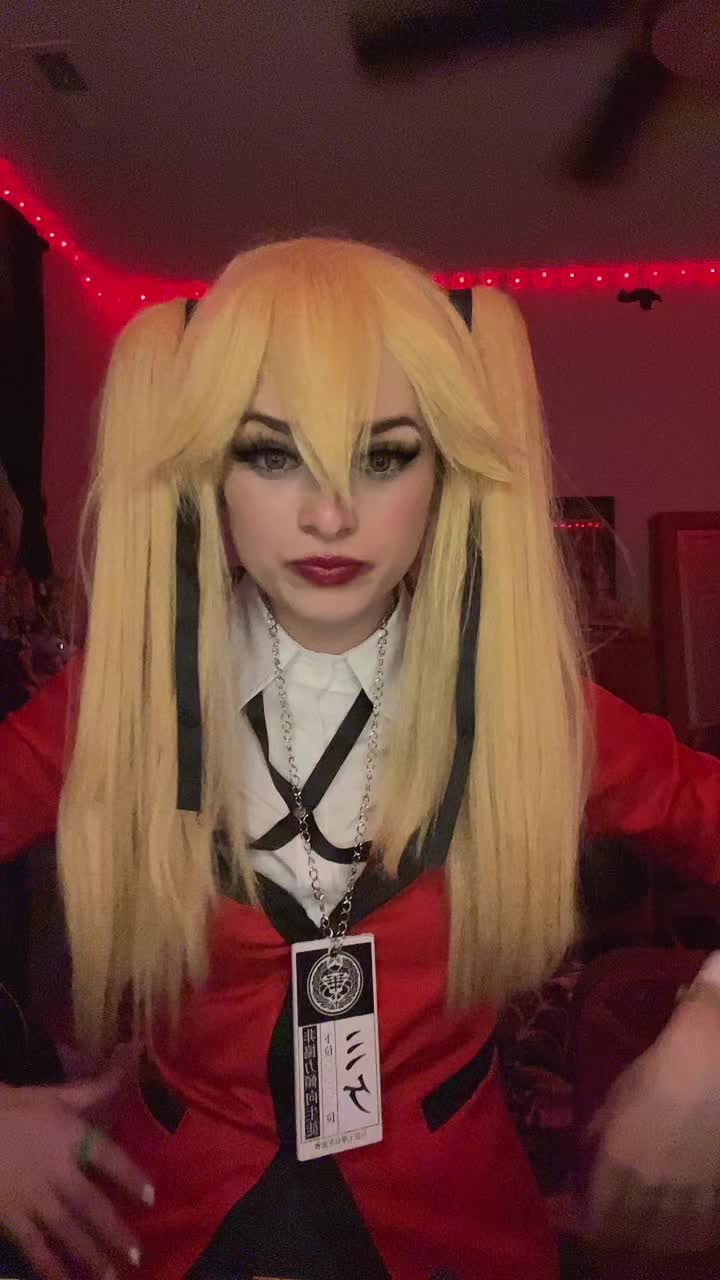 @Quirky_cosplays