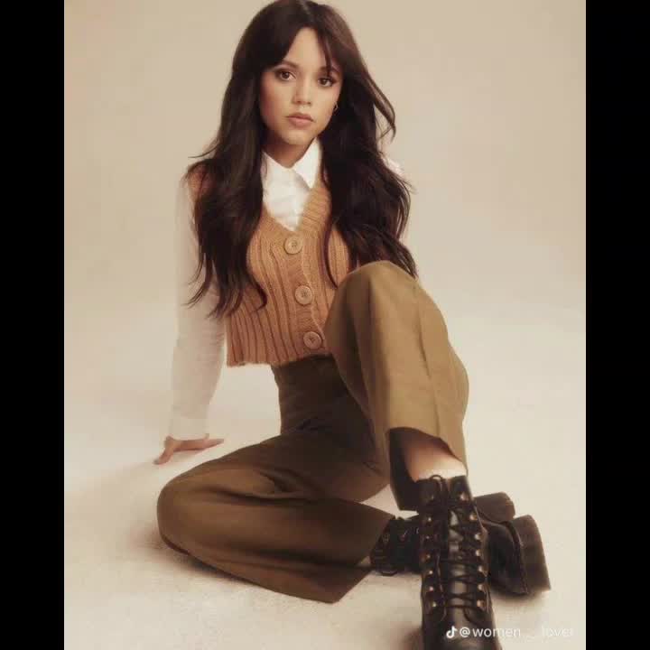 @Jenna Ortega WEDNESDAY 🖤