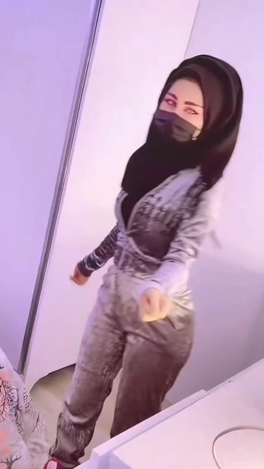 @دلوعه بنت الحجي