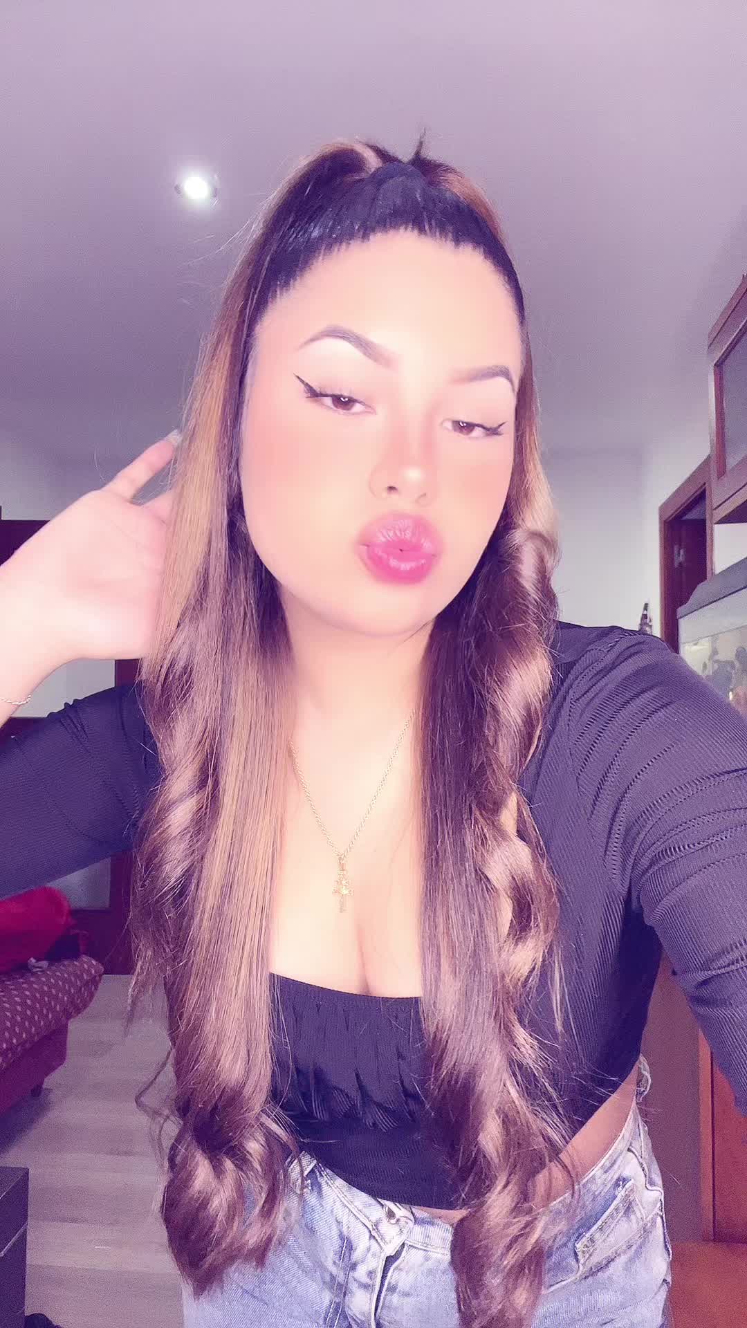@Annie Vega