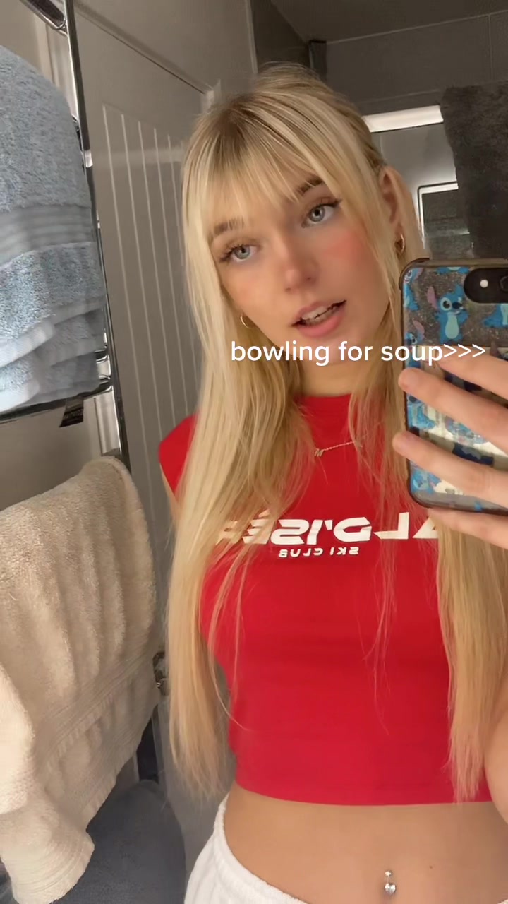 @anniemcl_