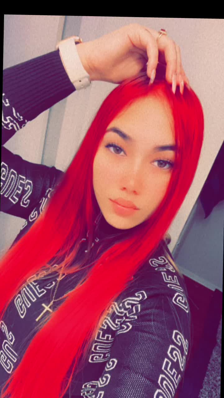 @Isaroy🥰
