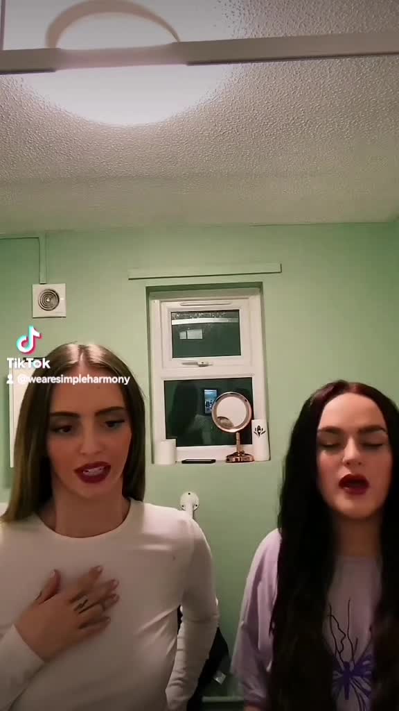 @Wearesimpleharmony