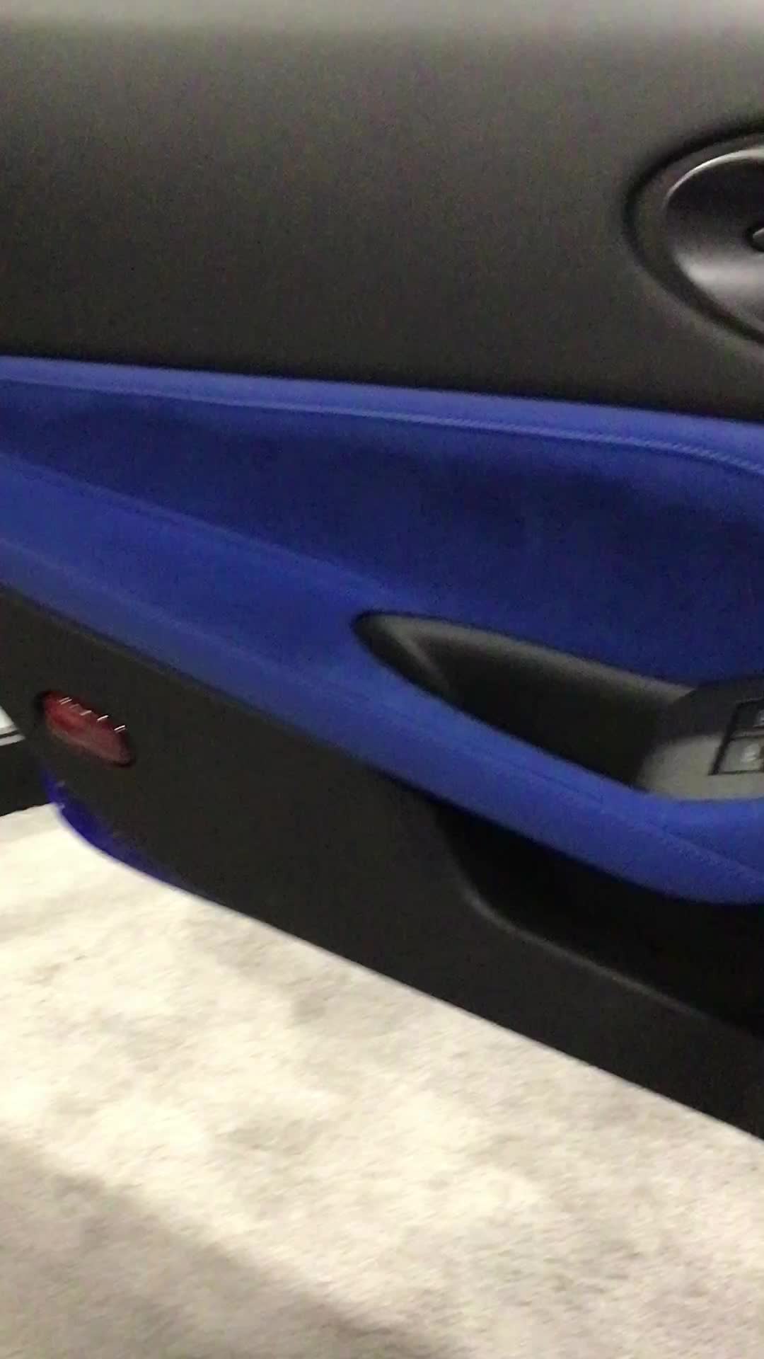 @Capy&rsquo;s car spotting