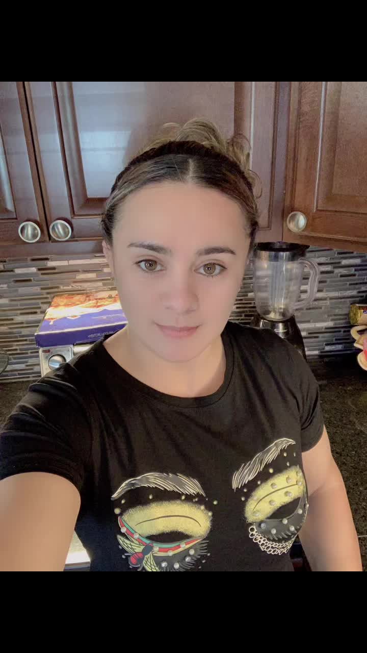 @Vivian23