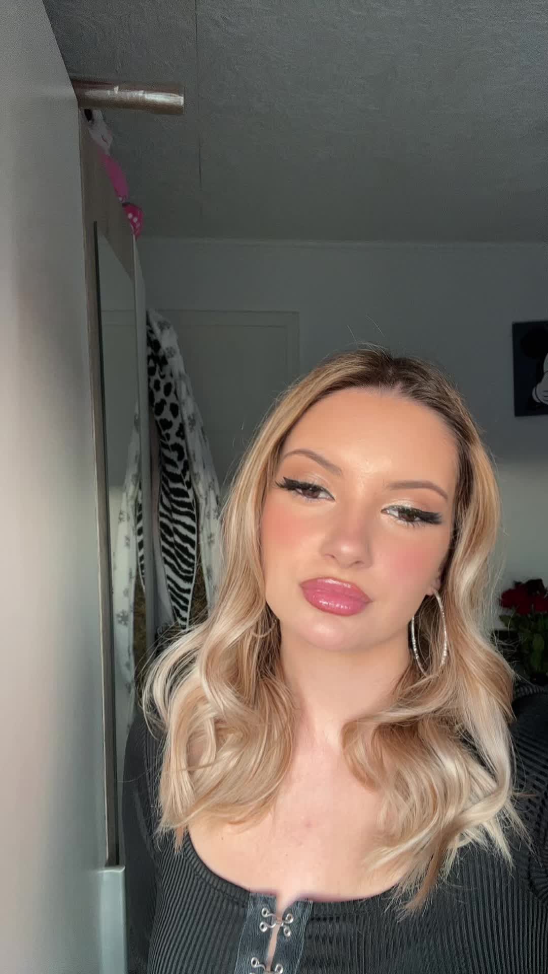 @Sanela✨