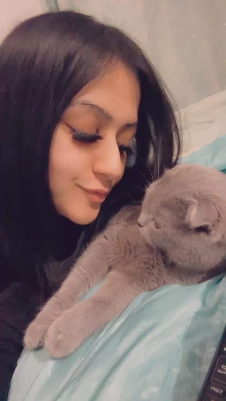@gulabiqween