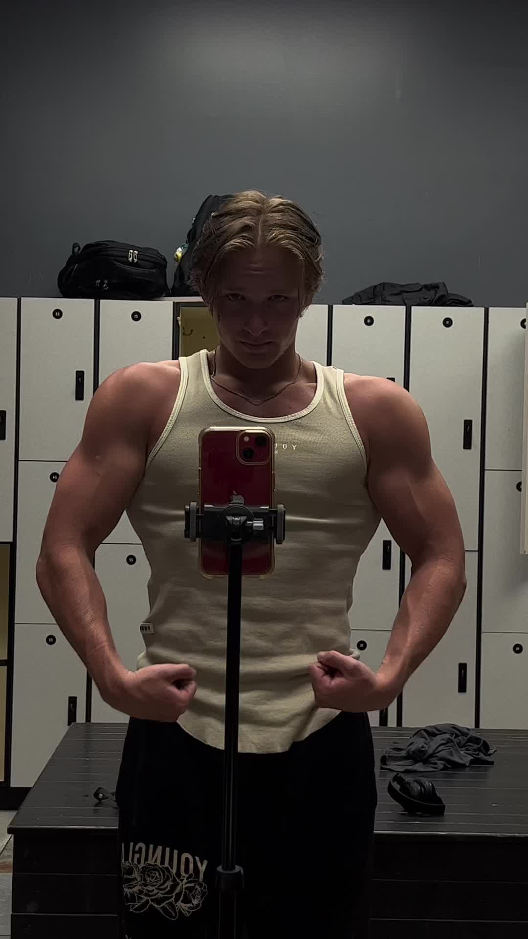 @jackedtholen