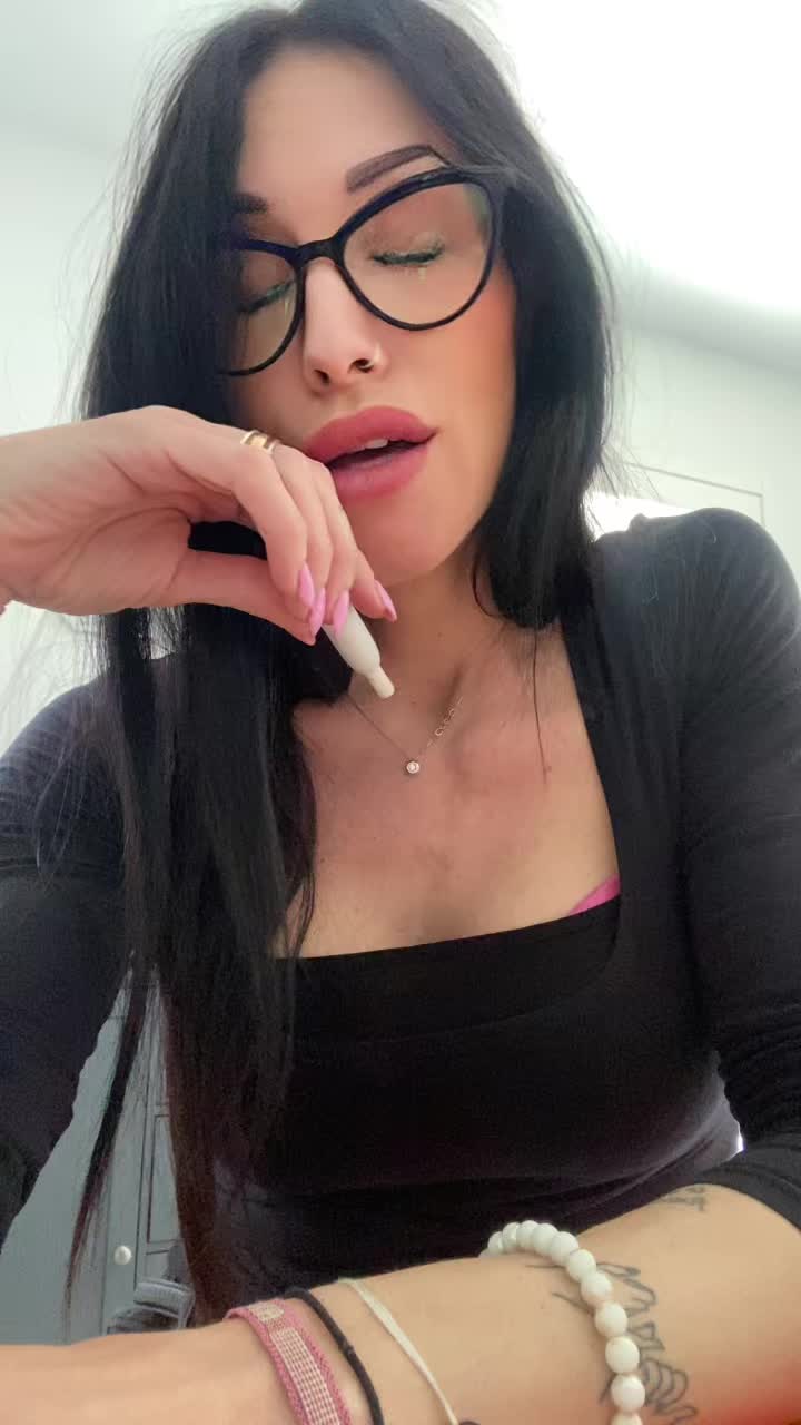 @yleniagasparini