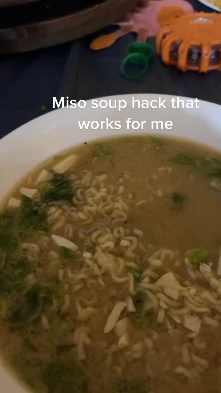 @MotherHensCoopandEmporium