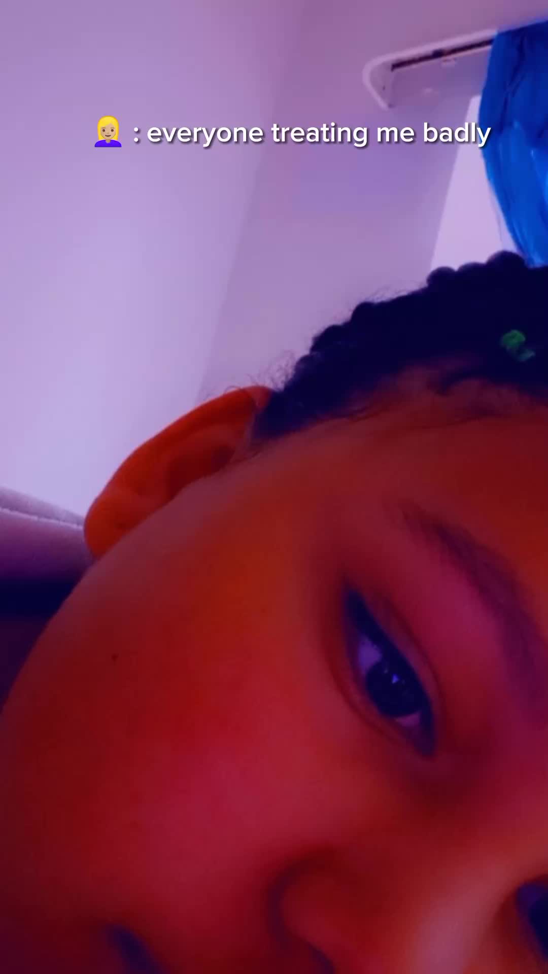 @rellie.officially_ 29