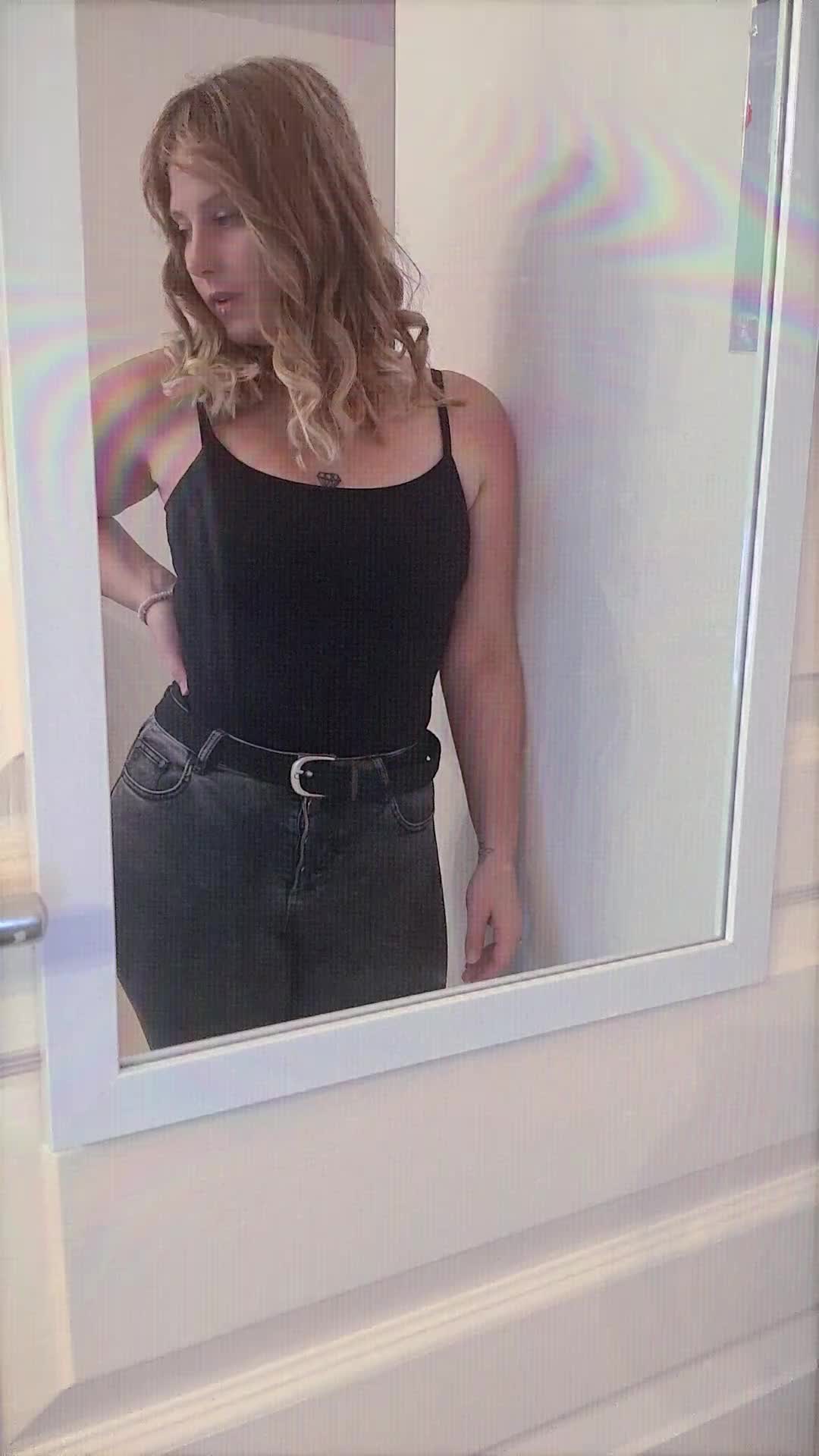 @Kaiiser H&eacute;l&egrave;ne