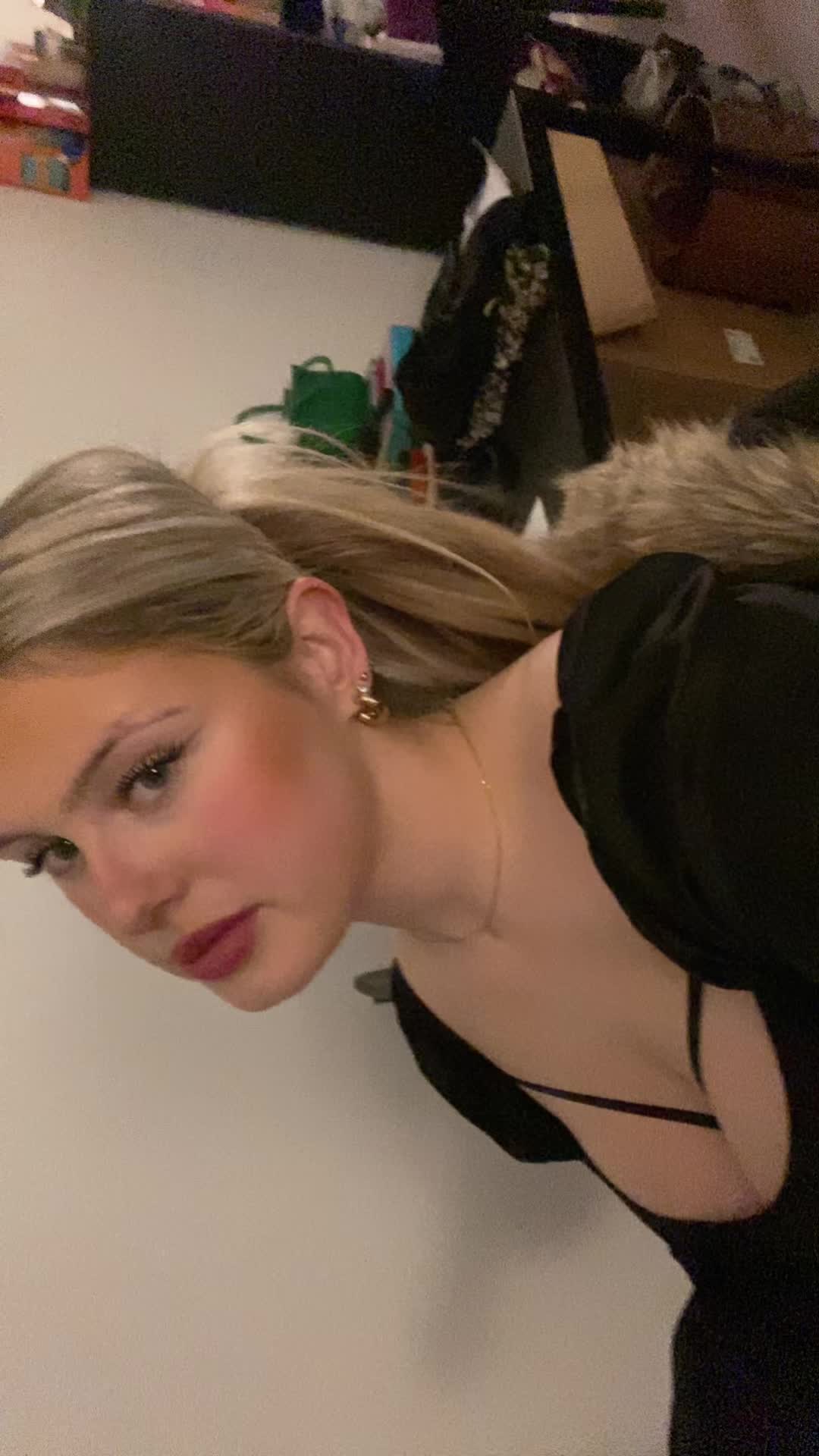 @No&euml;lle