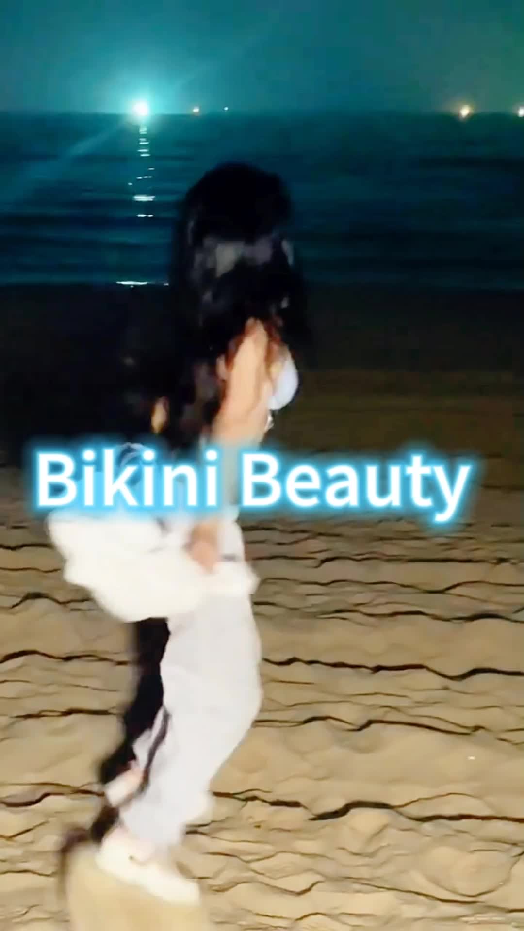 @Bikini Beauty