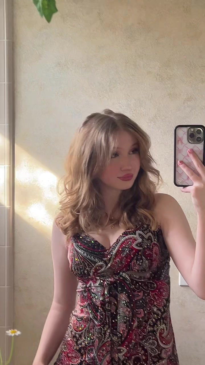 @AbigailZoeLewis
