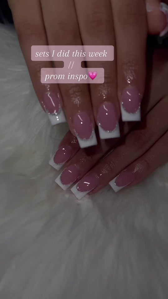 @Violet💕
