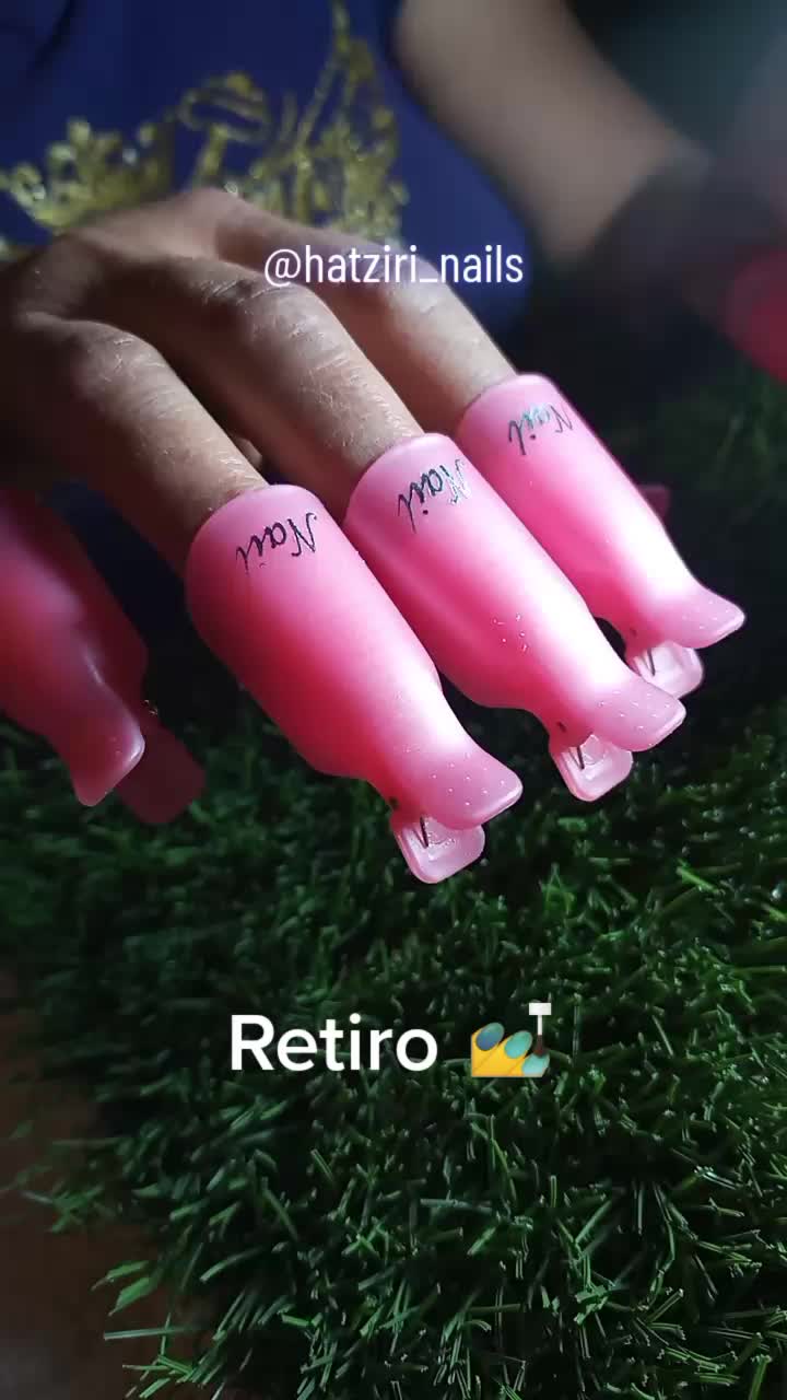 @hatziri_nails