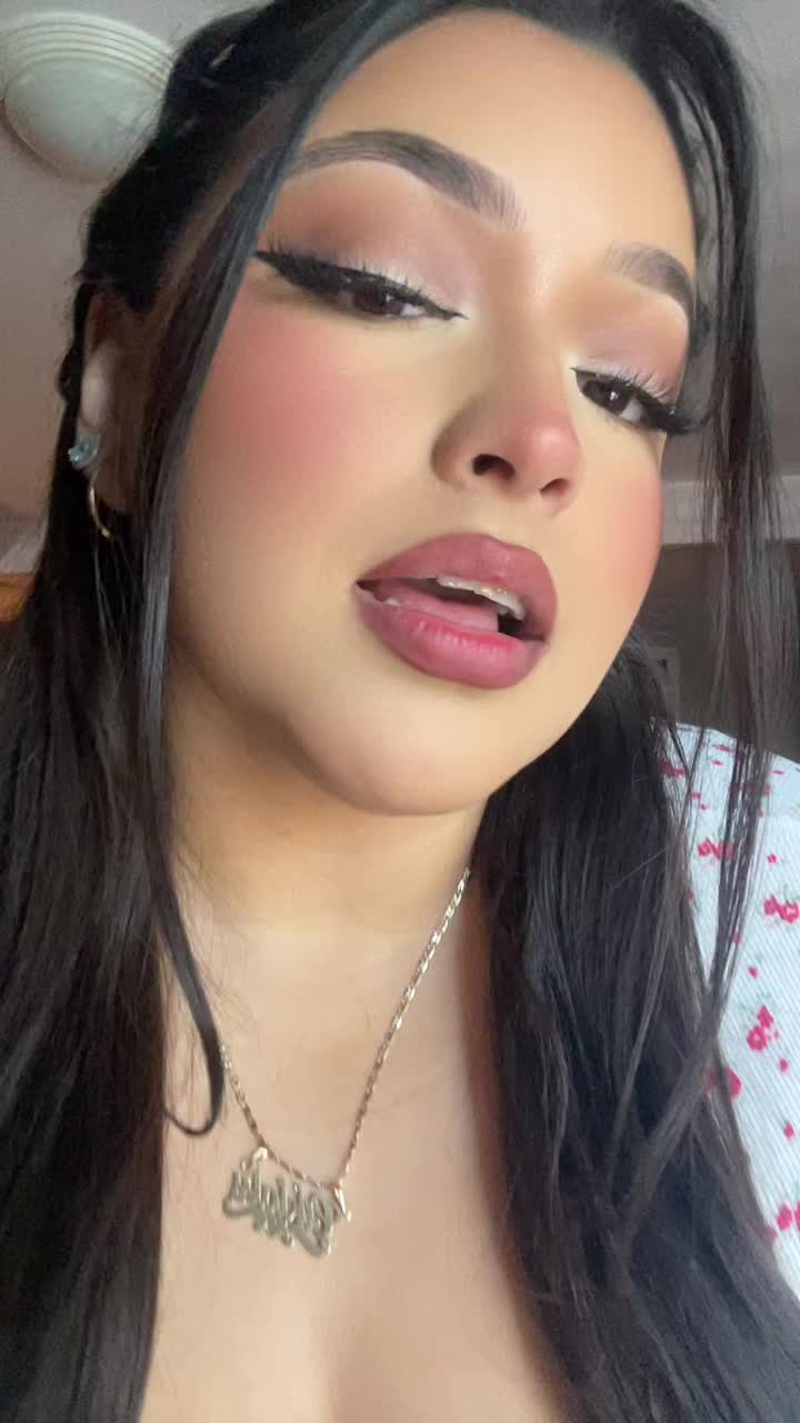 @Ciklaly Fernandez