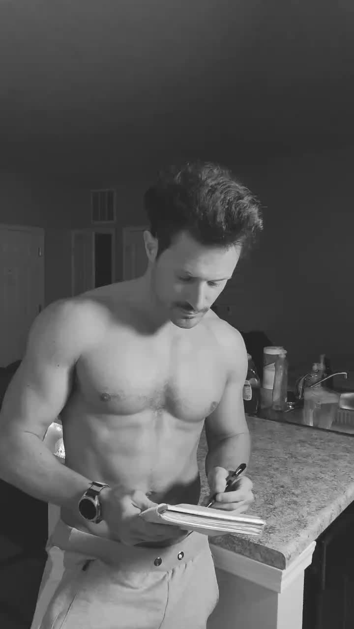 @DannyHahn.TVFan32