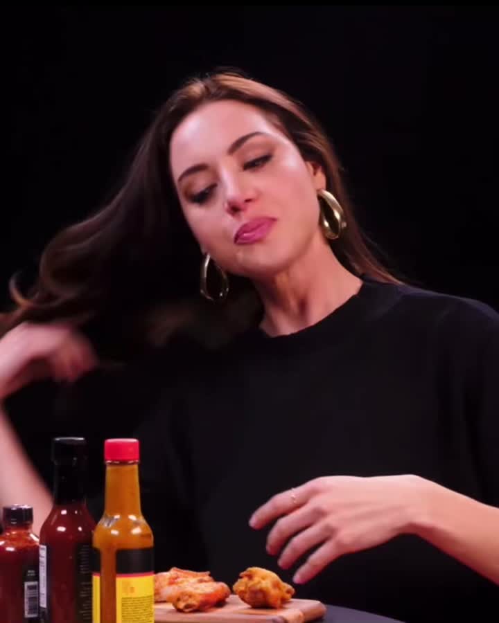 @April ludgate&rsquo;s wife❤️