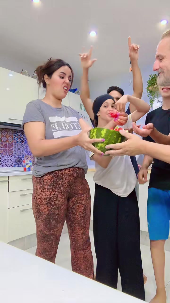 @Hayatvlogs❤️