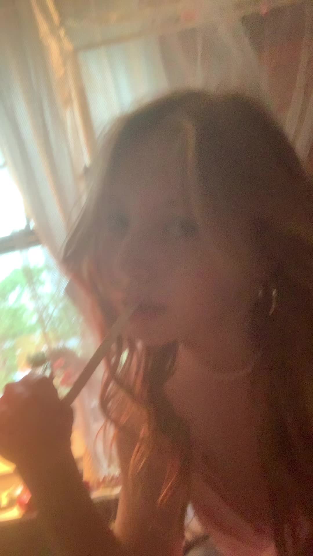 @aud ˚✧₊