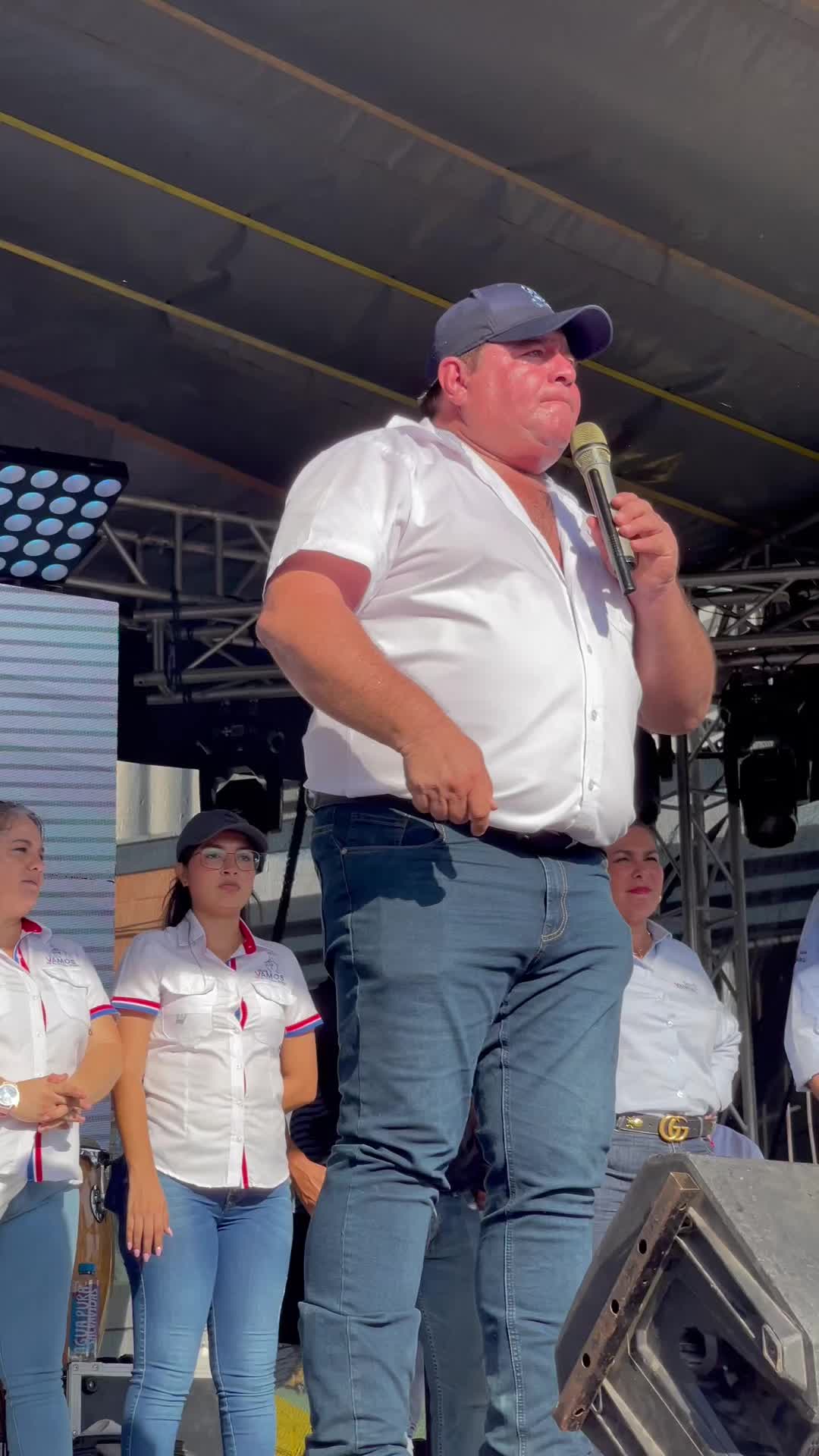 @Vamos Zacapa