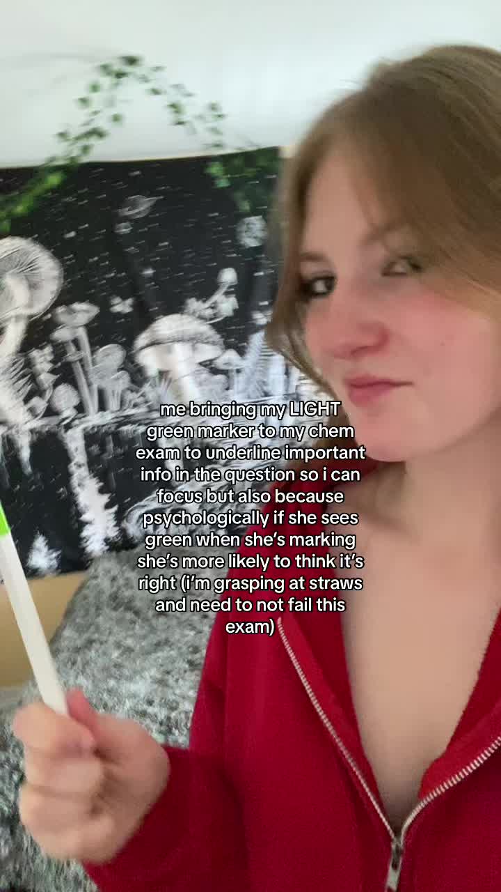 @Jenna&ensp;☾&ensp;🐈&zwj;⬛