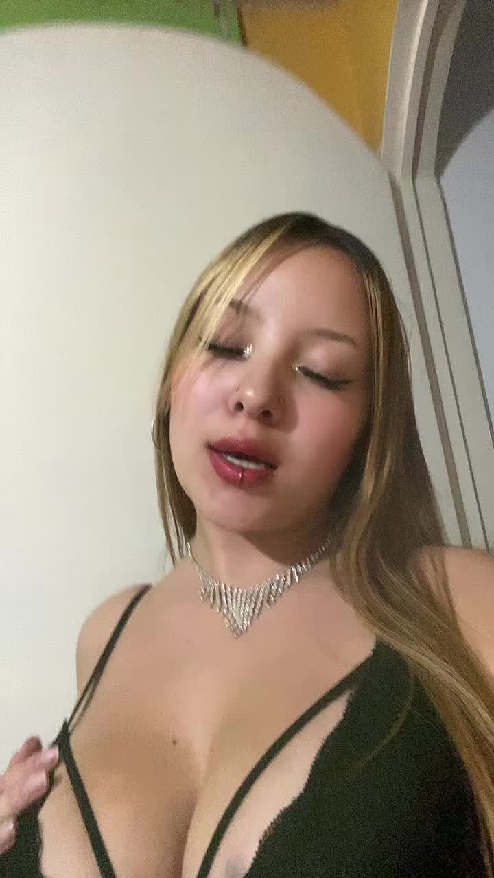 @Lau Arias🎀