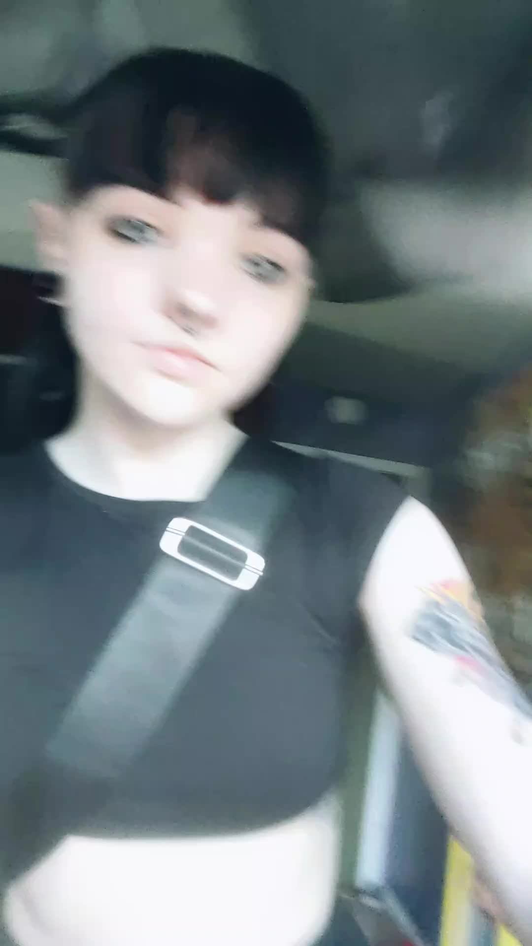 @🕸️🦇julz🦇🕸️