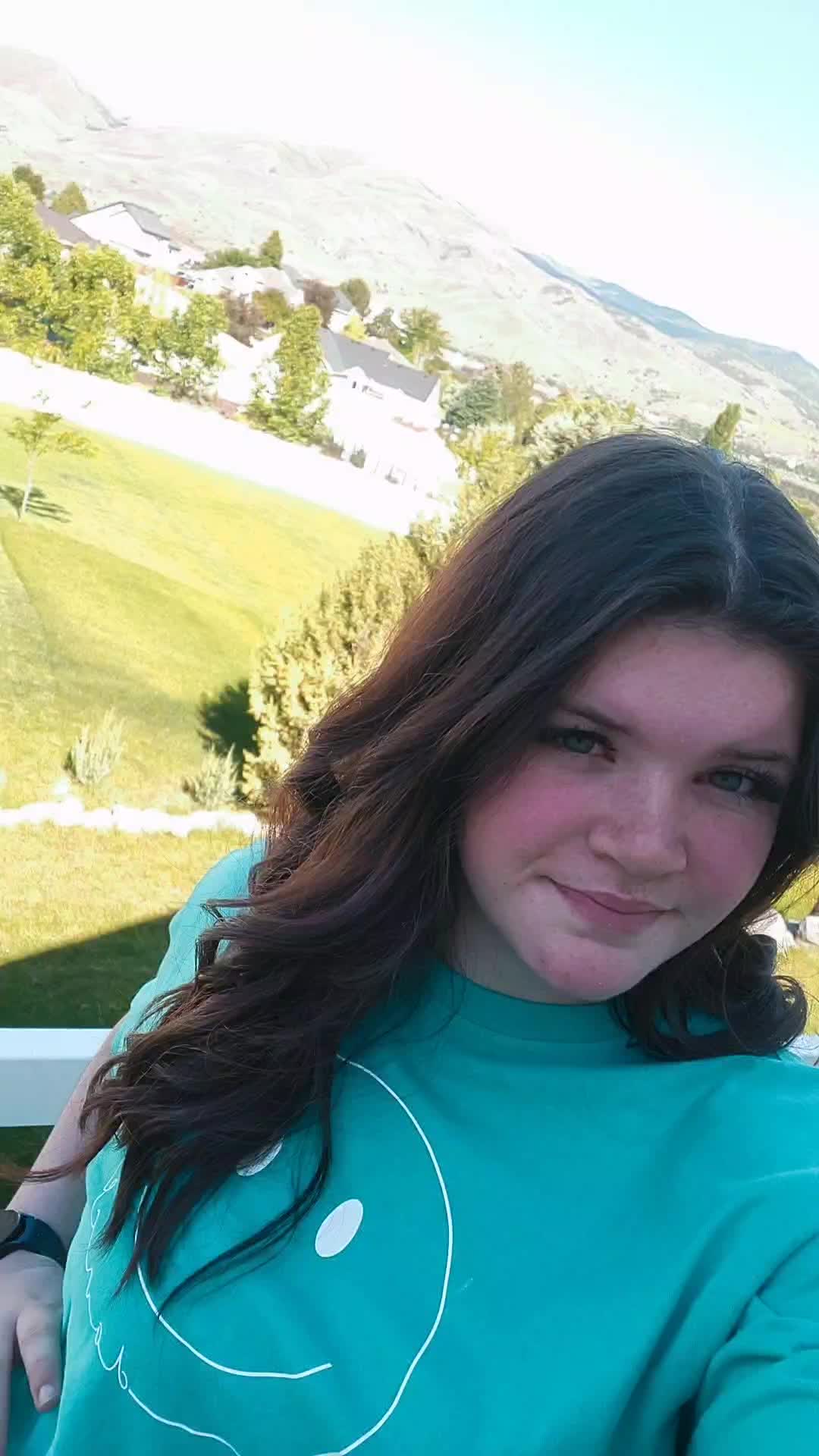 @laineebeth